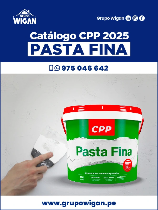 Portada del catálogo de Pasta Fina CPP. Muestra una mano aplicando pasta en una pared con una espátula, junto a un balde del producto.